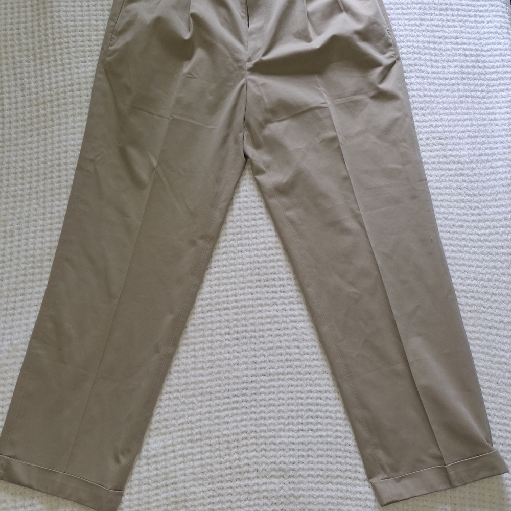 Brooks Brothers Men's Khaki Chinos